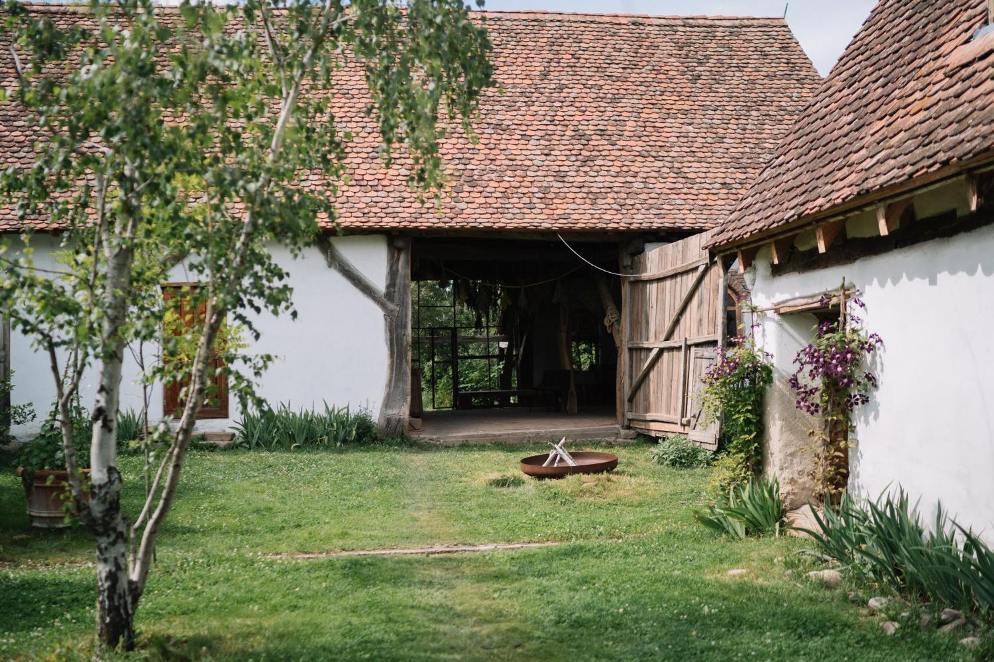 Viscri 9 Guest House Exterior photo